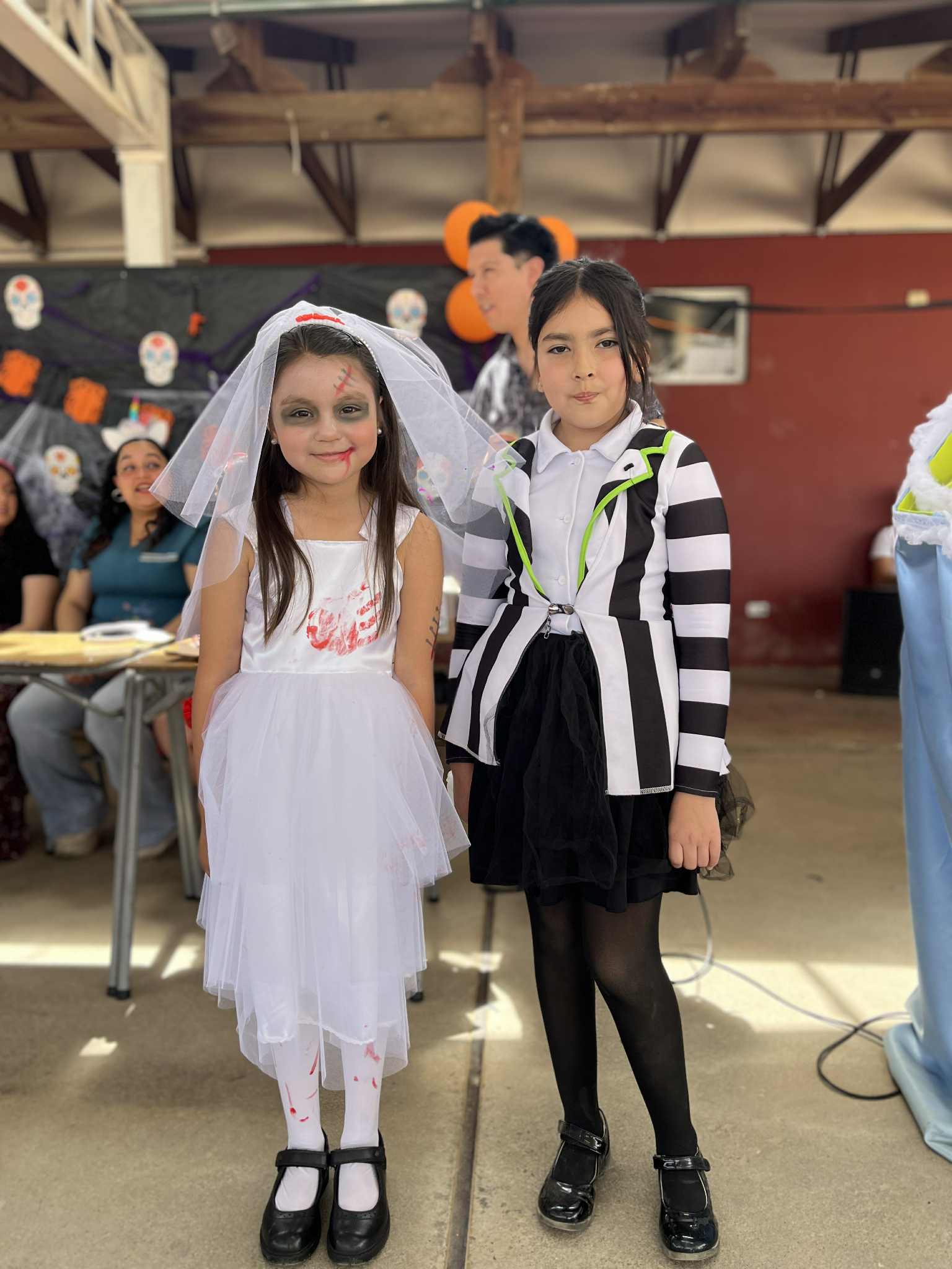 Coloridos disfraces y diversión